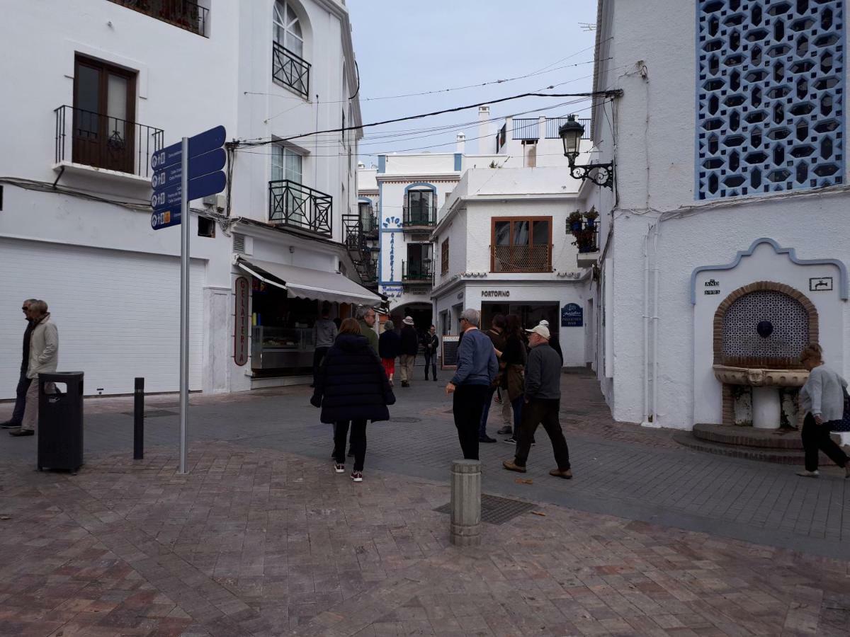 Calle Antonio Millon Nerja Kültér fotó